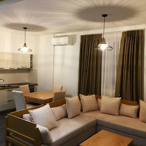 Sunrise Luxury Appartamento Sarandë